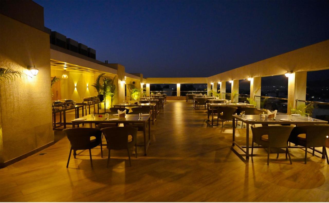 The Jagat Hotel And Spa Udaipur Esterno foto